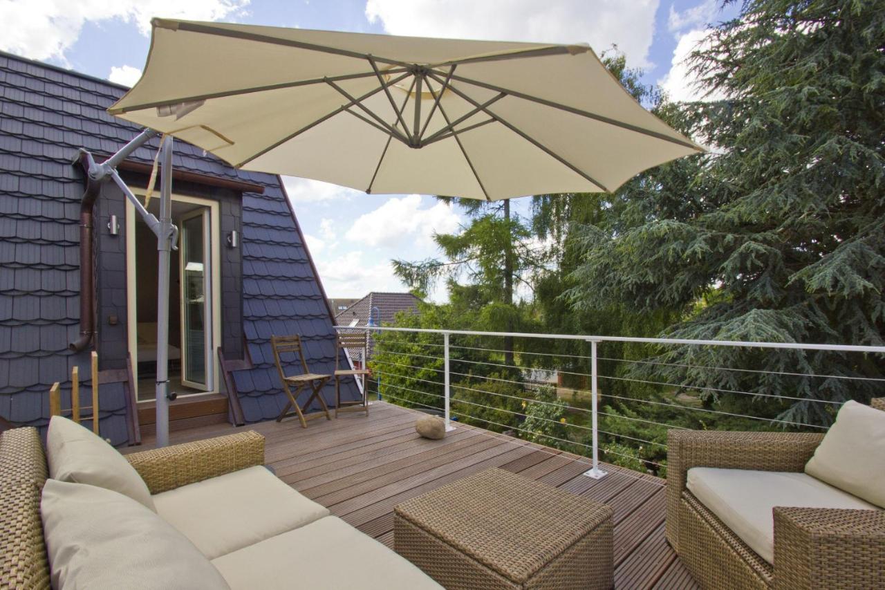 Ferienhaus Auszeit Fewo 03 - Dachterrasse, Ruhige Lage Middelhagen Exterior photo